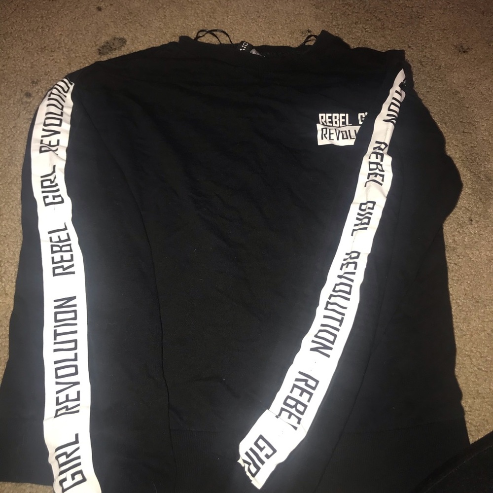 Forever 21 Rebel Girl Revolution Long Sleeve